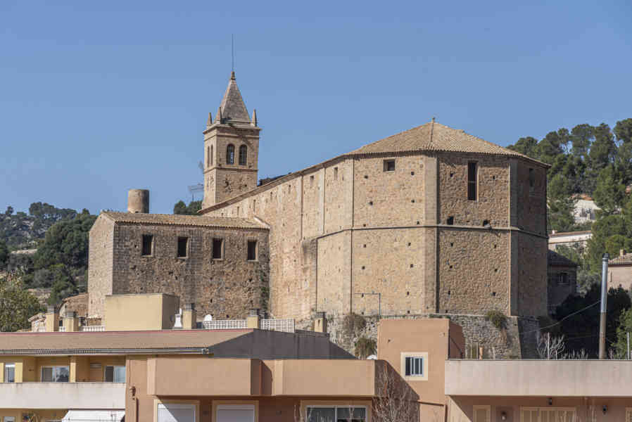 Mallorca - Andratx 01 - parroquia de Santa Maria d'Andratx.jpg